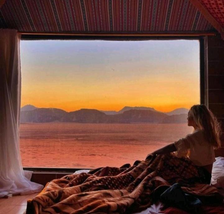 Apartamento Saleem With Jeep Tour Wadi Rum Exterior foto