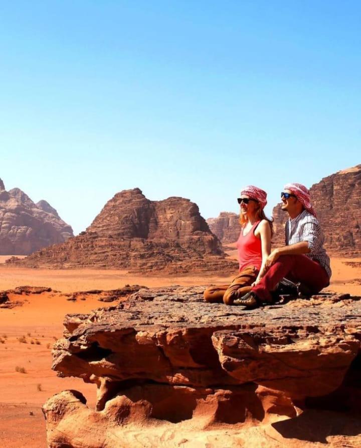 Apartamento Saleem With Jeep Tour Wadi Rum Exterior foto