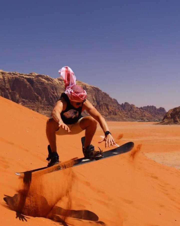 Apartamento Saleem With Jeep Tour Wadi Rum Exterior foto